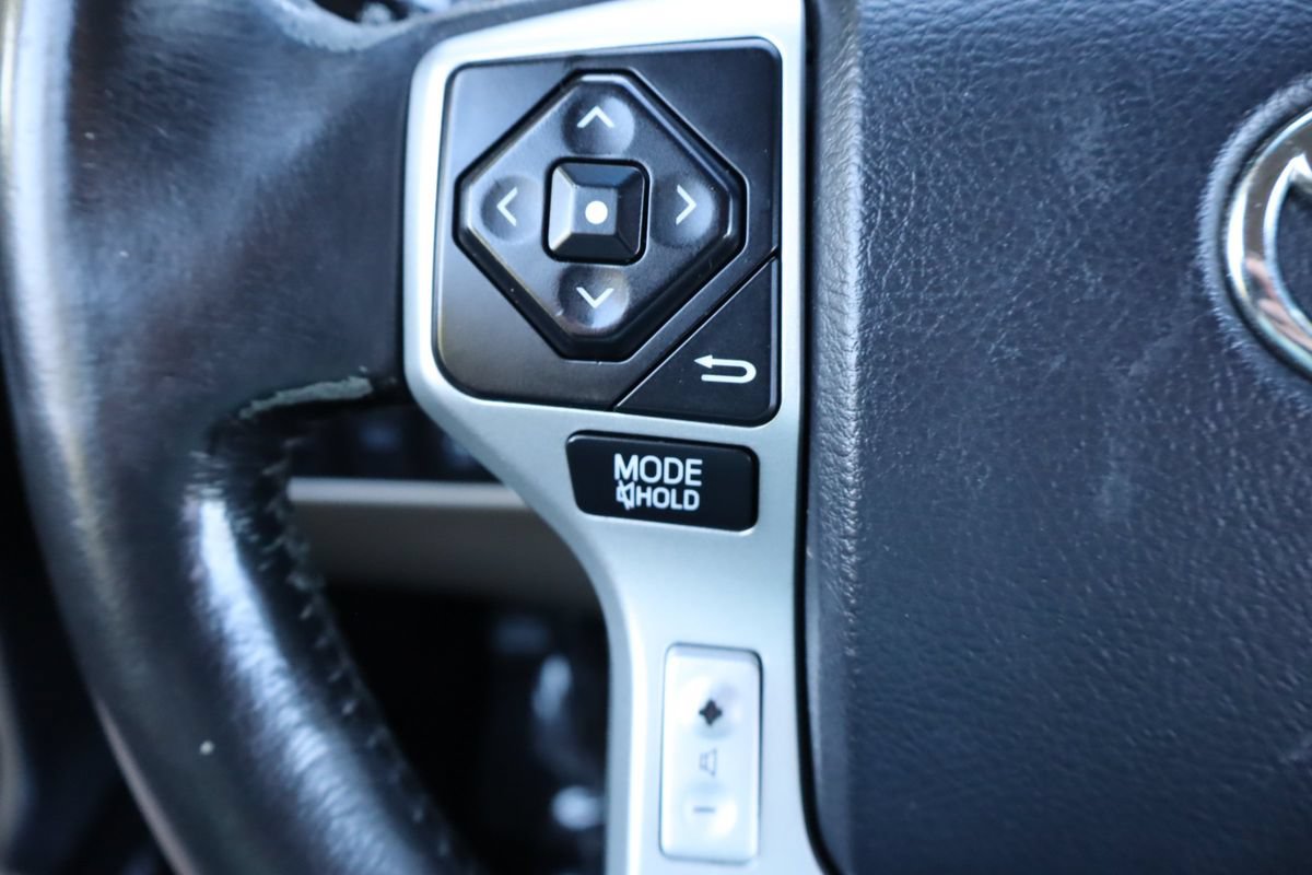 Used 2014 Toyota Sequoia Platinum RWD image 31