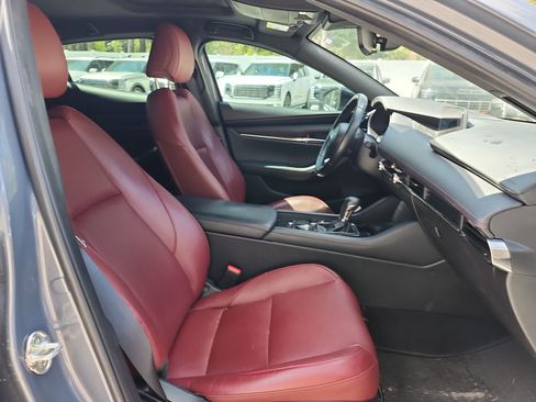 Used 2023 MAZDA MAZDA3 s image 17