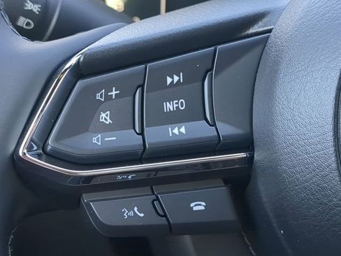 New 2025 MAZDA CX-5 Signature image 23