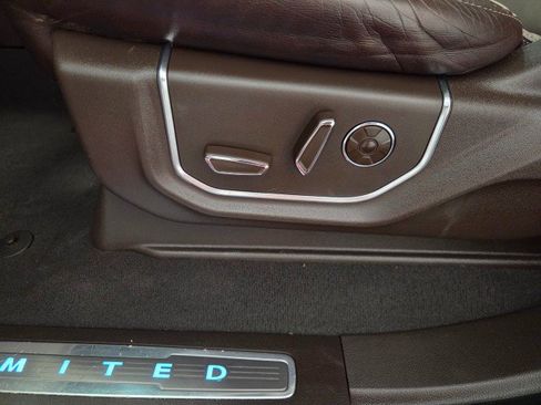 Used 2019 Ford F250 Limited w/ FX4 Off-Road Package image 75