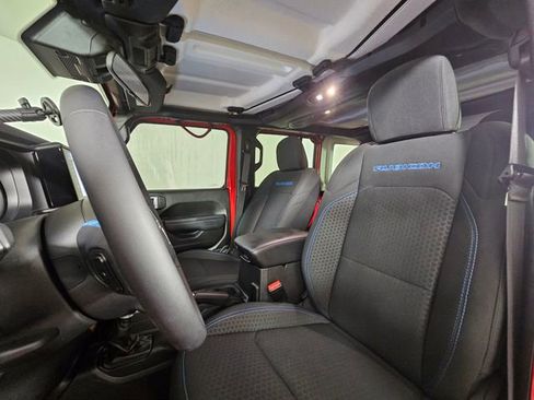 Used 2024 Jeep Wrangler Unlimited Rubicon 4xe w/ Convenience Group image 23