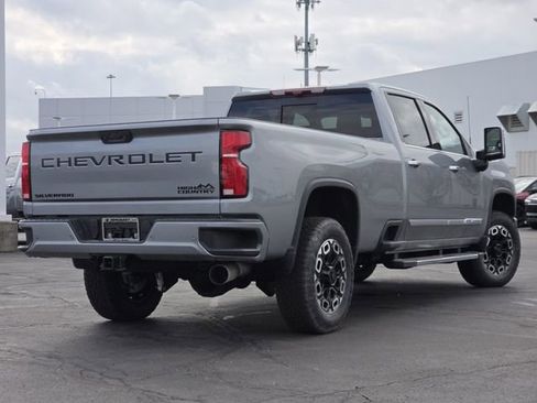 New 2026 Chevrolet Silverado 3500 High Country w/ High Country Premium Package AWD/4WD image 22
