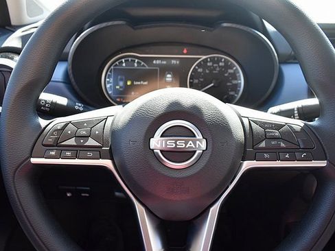 New 2025 Nissan Versa SV w/ Trunk Package image 10