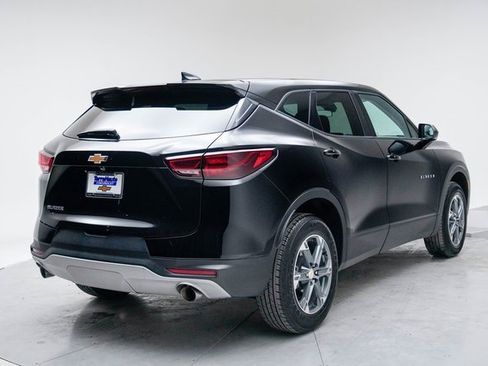 Used 2025 Chevrolet Blazer LT image 6