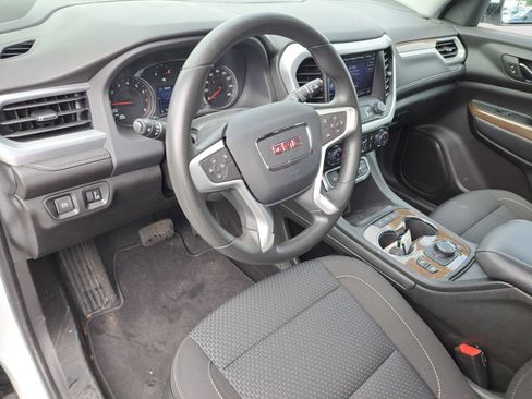 Used 2023 GMC Acadia SLE w/ Driver Convenience Package AWD/4WD image 10