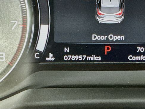 Used 2019 Acura RDX AWD w/ Advance Package image 19
