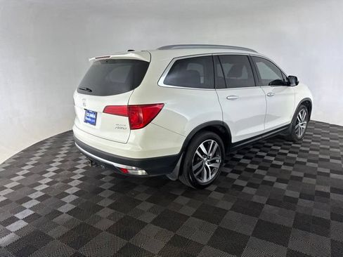 Used 2017 Honda Pilot Elite image 7