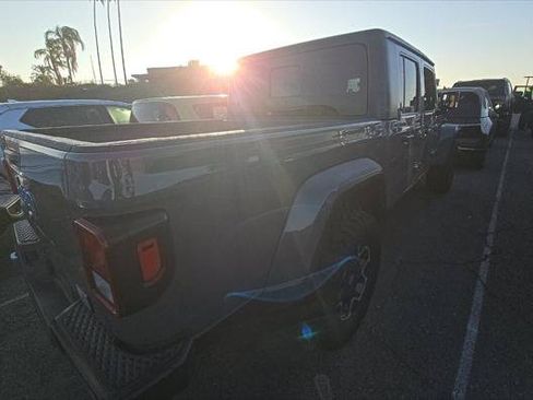 Used 2023 Jeep Gladiator Sport AWD/4WD image 26