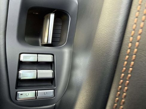 New 2026 Lincoln Navigator Black Label AWD/4WD image 21