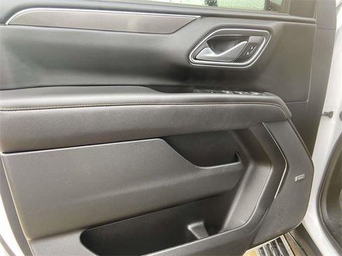 Used 2022 GMC Yukon AT4 image 12