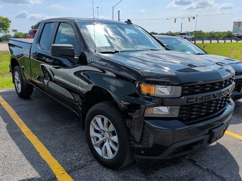 Used 2022 Chevrolet Silverado 1500 Custom AWD/4WD image 8
