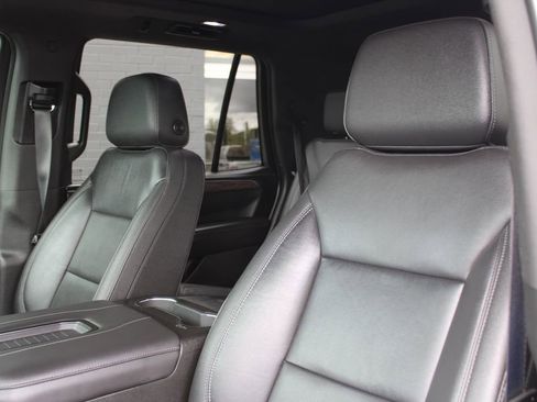 Used 2021 Chevrolet Tahoe Z71 AWD/4WD image 34
