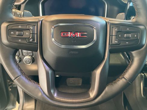 Used 2024 GMC Sierra 1500 AT4 w/ Technology Package AWD/4WD image 19
