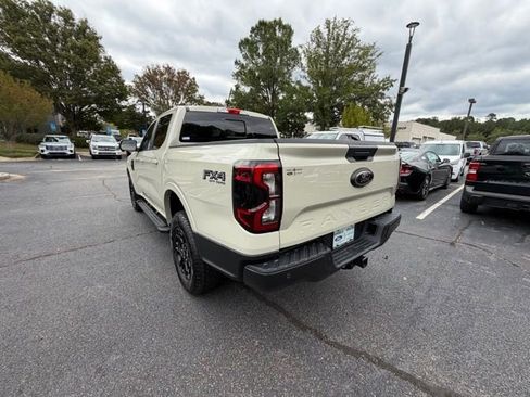 New 2025 Ford Ranger Lariat w/ FX4 Off-Road Package image 6
