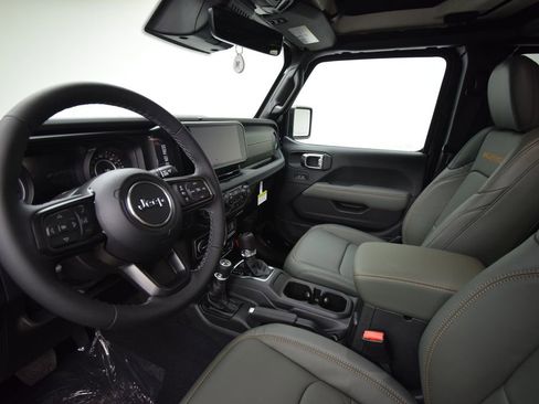 New 2026 Jeep Gladiator Mojave image 37