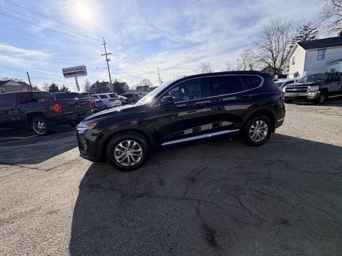 Used 2020 Hyundai Santa Fe SE w/ Cargo Package image 19