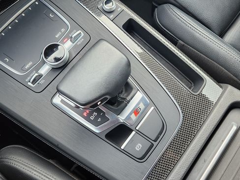 Used 2020 Audi SQ5 Premium Plus AWD/4WD image 21