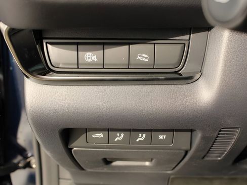 Certified 2025 MAZDA CX-30 AWD 2.5 S w/ Premium Package image 15