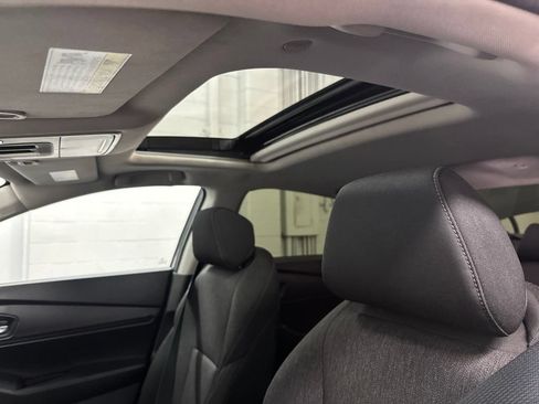 Used 2025 Honda Accord SE image 32