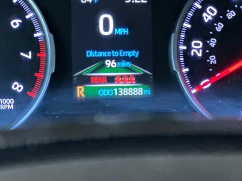 Used 2019 Toyota RAV4 LE w/ All Weather Liner Package AWD/4WD image 27