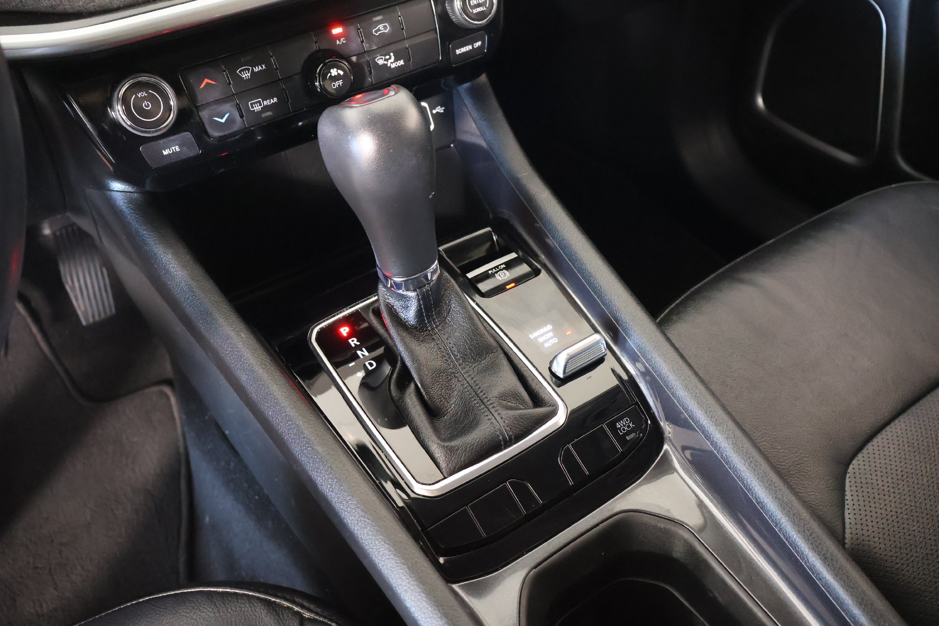 Used 2022 Jeep Compass Latitude AWD/4WD image 8