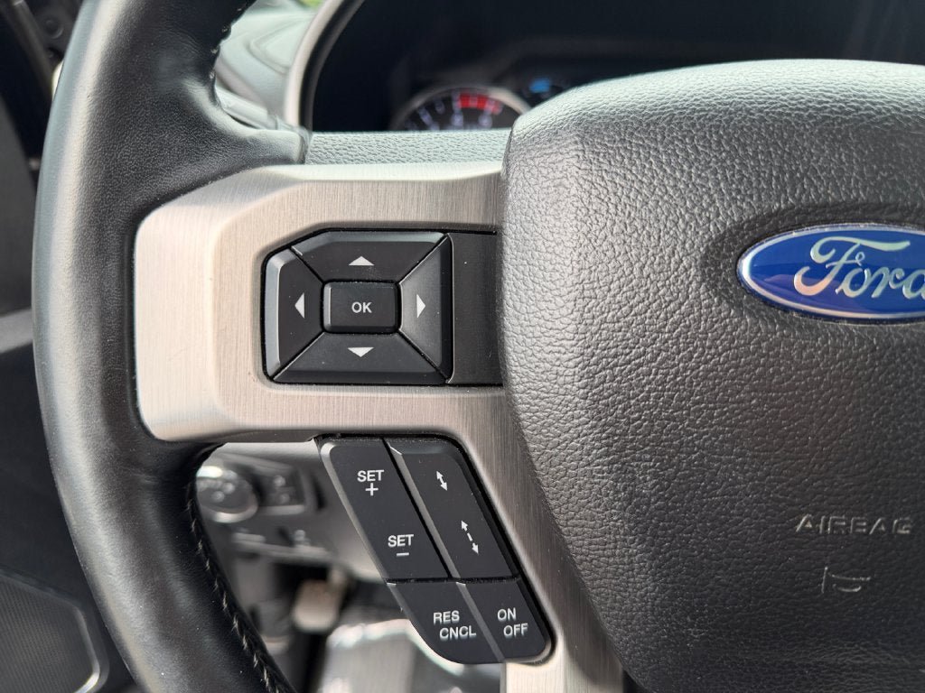 Used 2017 Ford F350 Platinum w/ Platinum Ultimate Package AWD/4WD image 16