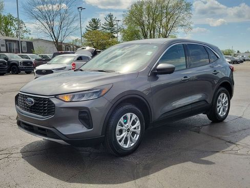 Certified 2023 Ford Escape Active w/ Tech Pack #2 AWD/4WD image 8