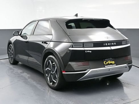 Used 2022 Hyundai Ioniq 5 SE image 7