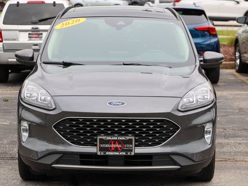 Used 2020 Ford Escape Titanium FWD image 29