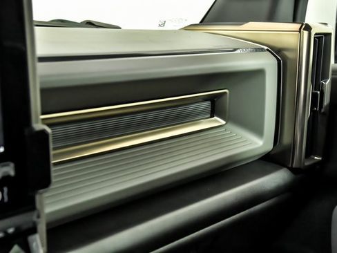 New 2025 GMC Hummer EV 3X image 25