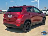 Certified 2022 Chevrolet Trax LT w/ Driver Confidence Package image 3