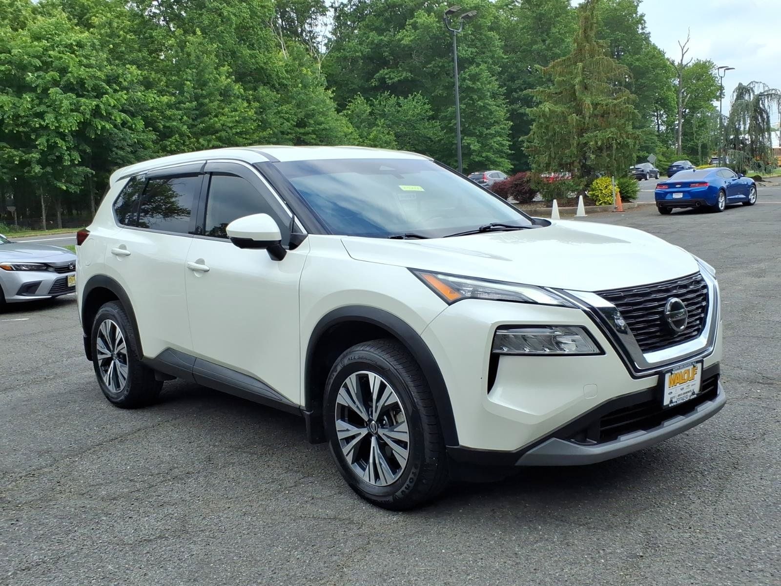 Used 2021 Nissan Rogue SV AWD/4WD image 1