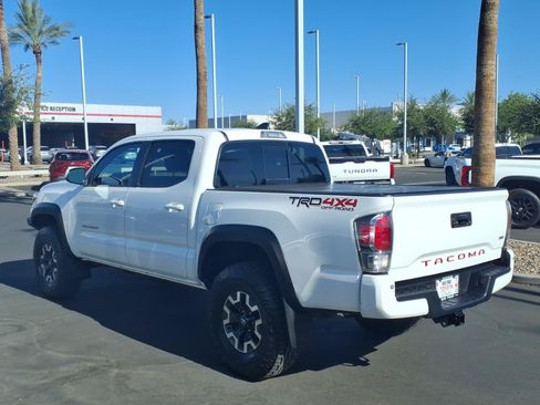 Used 2021 Toyota Tacoma TRD Off-Road w/ Technology Package AWD/4WD image 6