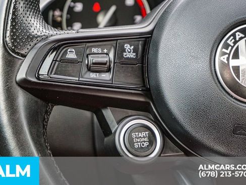Used 2023 Alfa Romeo Giulia Sprint image 30