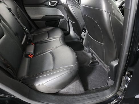 Used 2023 Jeep Compass Latitude AWD/4WD image 22
