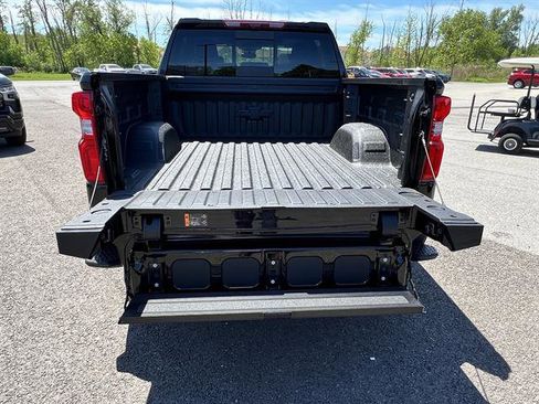 New 2026 Chevrolet Silverado 1500 High Country w/ Midnight Edition AWD/4WD image 5