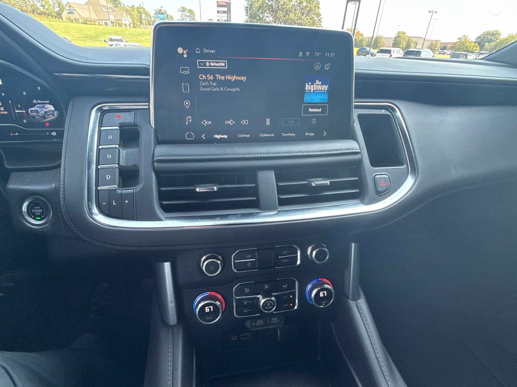 Used 2023 GMC Yukon SLE RWD image 14
