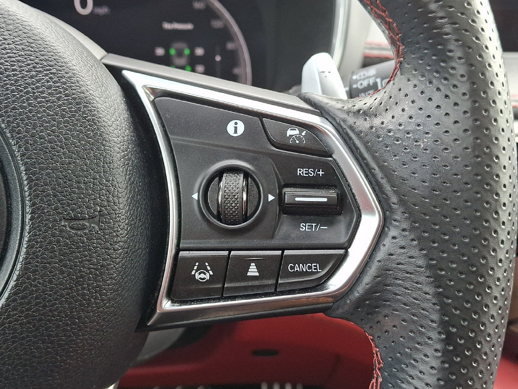 Used 2022 Acura MDX Type S AWD/4WD image 24