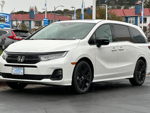 New 2026 Honda Odyssey Sport-L image 6