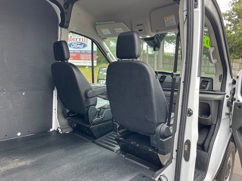 Used 2023 Ford Transit 250 Medium Roof w/ Load Area Protection Package image 12