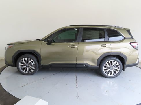 New 2026 Subaru Forester Touring image 9