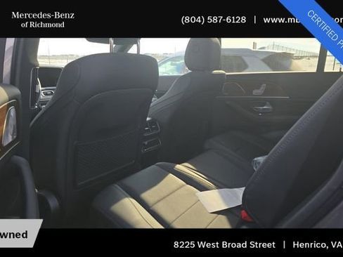 Used 2025 Mercedes-Benz GLS 450 4MATIC image 9