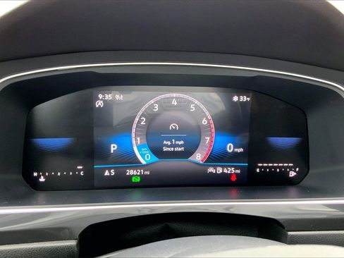 Used 2024 Volkswagen Tiguan Wolfsburg Edition image 20