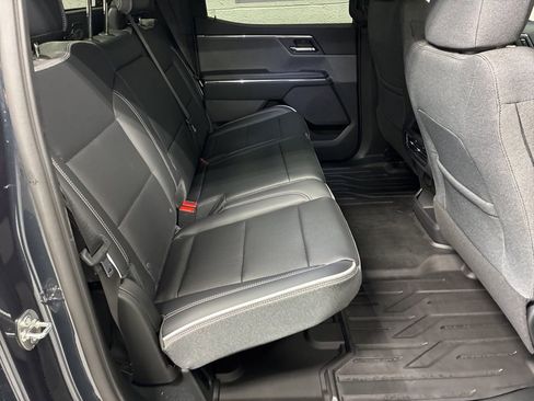 New 2026 GMC Sierra EV Elevation image 15