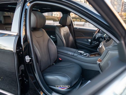 Used 2016 Mercedes-Benz S 550 4MATIC Sedan image 17