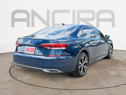 Used 2021 Volkswagen Passat 2.0T SE FWD image 11