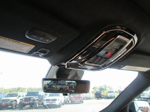 Used 2023 Jeep Grand Cherokee Summit image 31