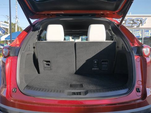 Used 2023 MAZDA CX-9 Signature image 17