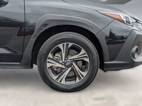 Used 2024 Subaru Crosstrek 2.0i Premium image 12
