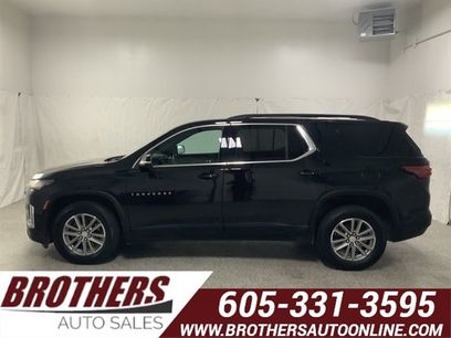 Used 2023 Chevrolet Traverse LT